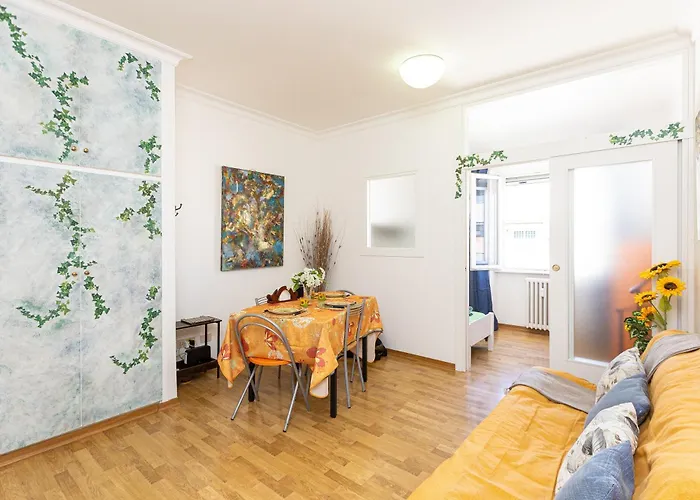 The Sunflower House Apartment Rome