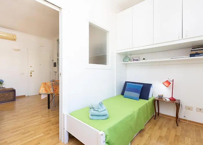 The Sunflower House Apartment