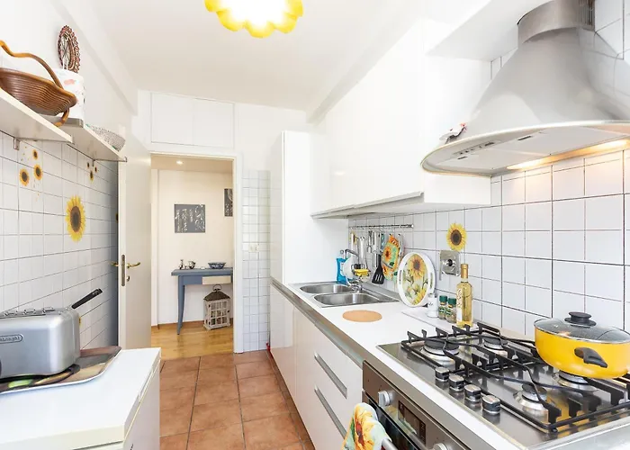 The Sunflower House * Rome